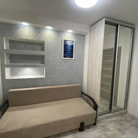 затишні 2кімнатні в центрі
